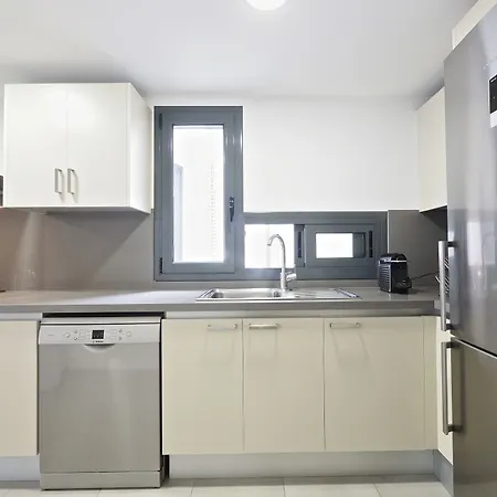 Vacasa - Exclusive Les Corts Apartment